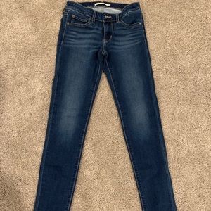Dark Blue Levi Jeans